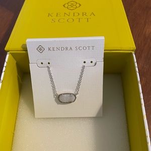 🎉HP🎉 NWT Kendra Scott Necklace with Gift Box